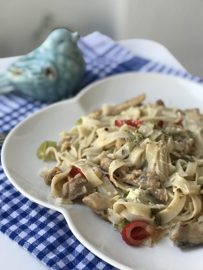 KremalıTavuklu Fettucini Biga�dan Yöresel Çanakkale Doğal Ev